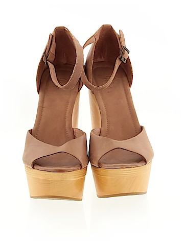 Joie Wedges (view 2)