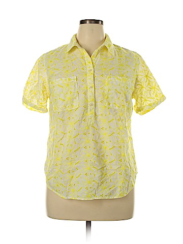Merona Short Sleeve Button-Down Shirt (view 1)