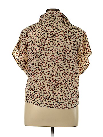 Prototype Short Sleeve Blouse (view 2)