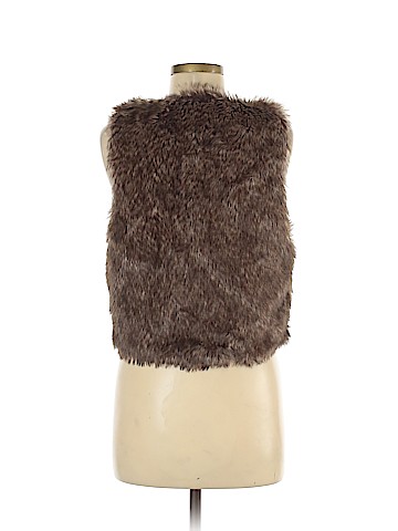 Delia's Faux Fur Vest (view 2)