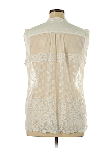 CAbi Short Sleeve Top (view 2)