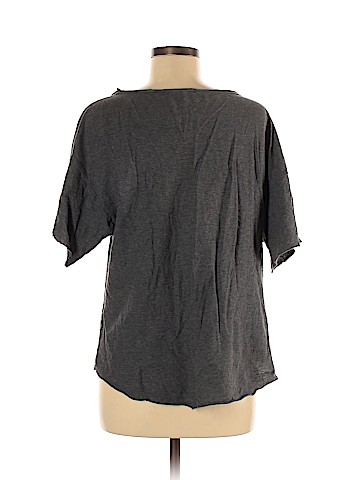 Brandy Melville Short Sleeve T-Shirt (view 2)