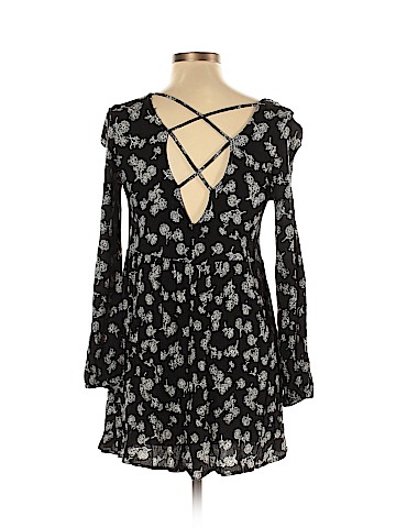 Forever 21 Long Sleeve Blouse (view 2)