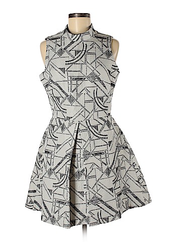 Hunter Bell Casual Dress (view 1)