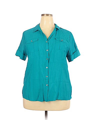 Roz & Ali Short Sleeve Button-Down Shirt (view 1)