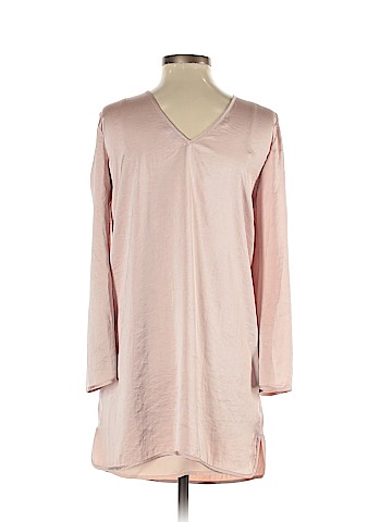 Little Moon Casual Dress (view 2)