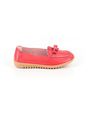 Unbranded Flats (view 1)