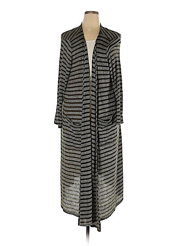 Lularoe Cardigan (view 1)