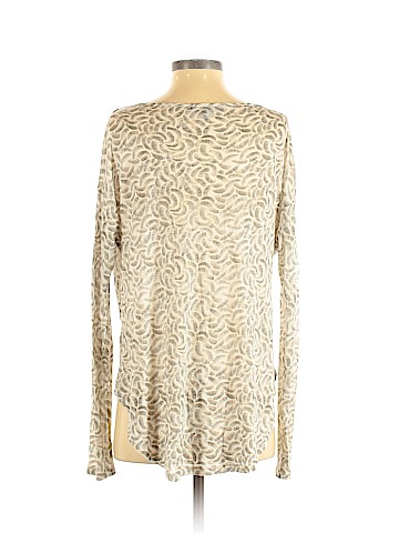 Elizabeth and James 3/4 Sleeve Top (view 2)