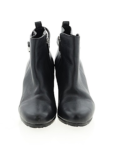 Calvin Klein Ankle Boots (view 2)