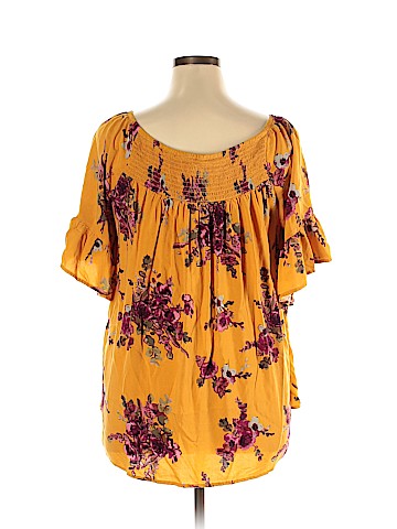 Terra & Sky 3/4 Sleeve Blouse (view 2)