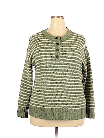 American Eagle Outfitters Pullover Sweater (view 1)