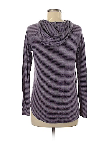 American Eagle Outfitters Long Sleeve Top (view 2)