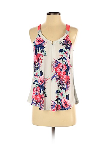 Rewind Sleeveless Top (view 1)
