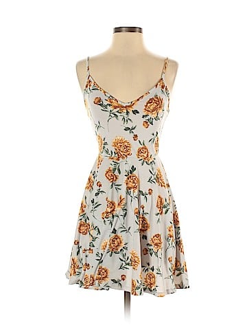 Forever 21 Casual Dress (view 1)