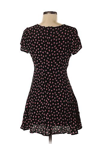 Forever 21 Casual Dress (view 2)