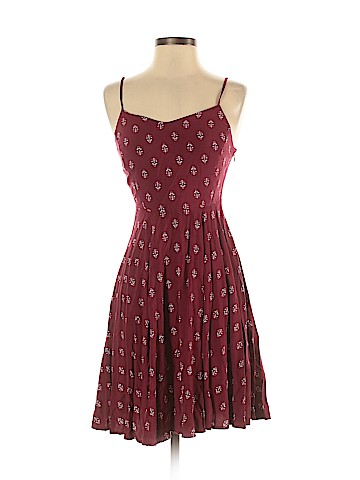 Old Navy Casual Dress (view 1)