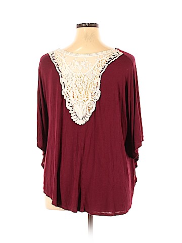 Janette Plus Short Sleeve Top (view 2)