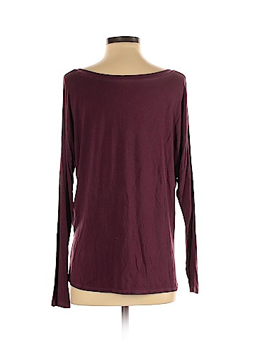 American Eagle Outfitters Long Sleeve T-Shirt (view 2)