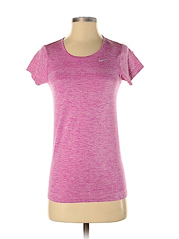 Nike Active T-Shirt (view 1)
