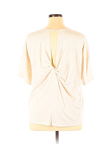 Gap Short Sleeve Top (view 2)