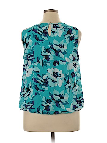 Liz Claiborne Career Sleeveless Top (view 2)