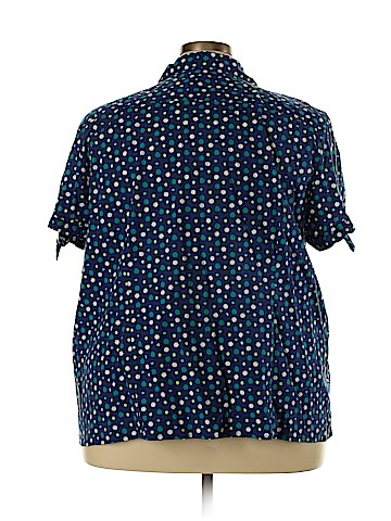Liz & Me Short Sleeve Button-Down Shirt (view 2)