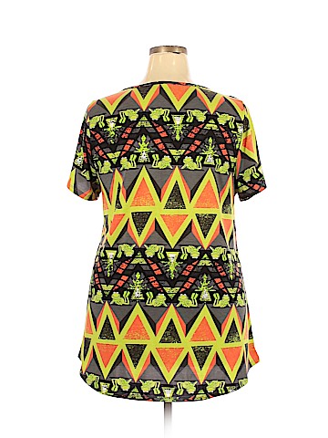 Lularoe Short Sleeve T-Shirt (view 2)