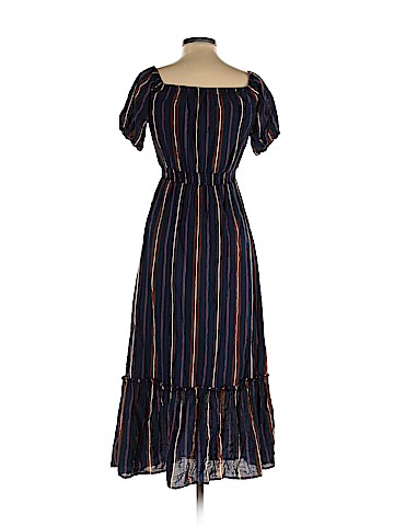 Urban Outfitters Casual Dress (view 2)