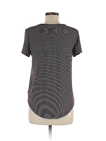 American Eagle Outfitters Short Sleeve T-Shirt (view 2)