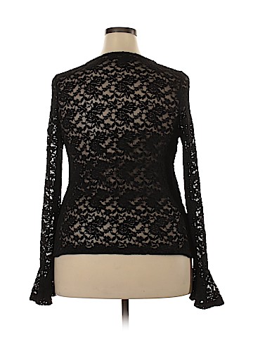 American Eagle Outfitters Long Sleeve Top (view 2)