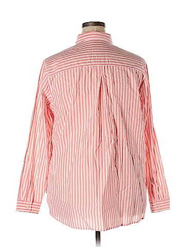 Old Navy Long Sleeve Button-Down Shirt (view 2)