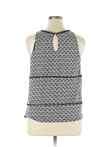 Old Navy Sleeveless Top (view 2)