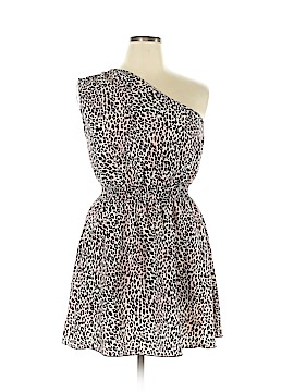 Kardashian Kollection Size XL