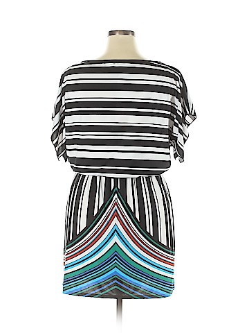 Wishes Wishes Wishes Casual Dress (view 2)