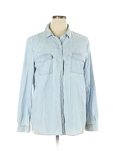 Old Navy Long Sleeve Button-Down Shirt (view 1)