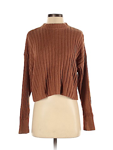 American Eagle Outfitters Pullover Sweater (view 1)