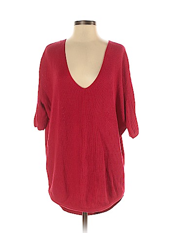 Express Shrug (view 1)