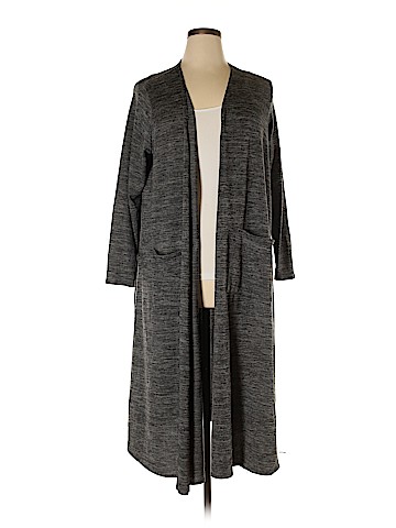 Lularoe Cardigan (view 1)