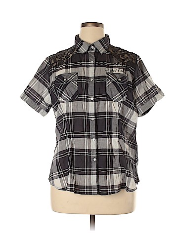 Harley Davidson Short Sleeve Button-Down Shirt (view 1)