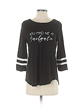 C established 1946 Size XS