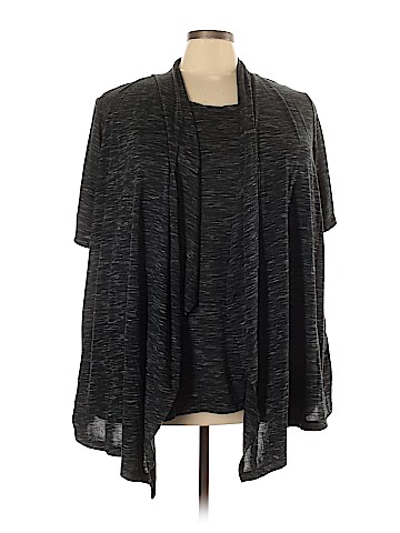 Catherines Short Sleeve Top (view 1)