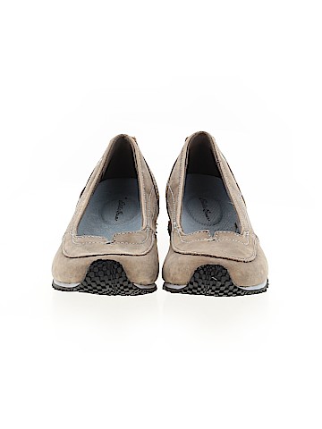 Eddie Bauer Flats (view 2)