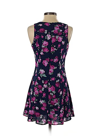 Forever 21 Casual Dress (view 2)