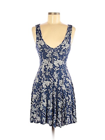 Forever 21 Casual Dress (view 1)