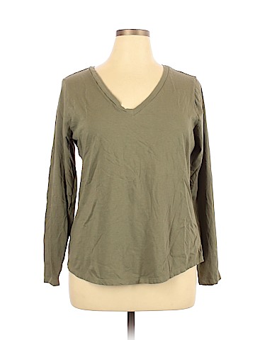 Old Navy Long Sleeve T-Shirt (view 1)