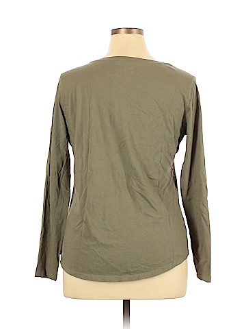 Old Navy Long Sleeve T-Shirt (view 2)