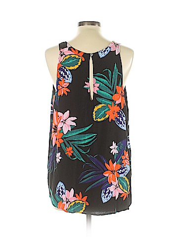 Old Navy Sleeveless Blouse (view 2)