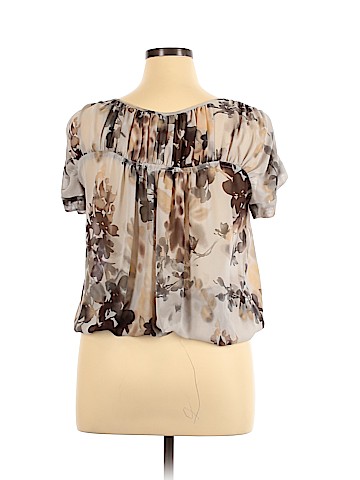 a.n.a. A New Approach Short Sleeve Blouse (view 2)