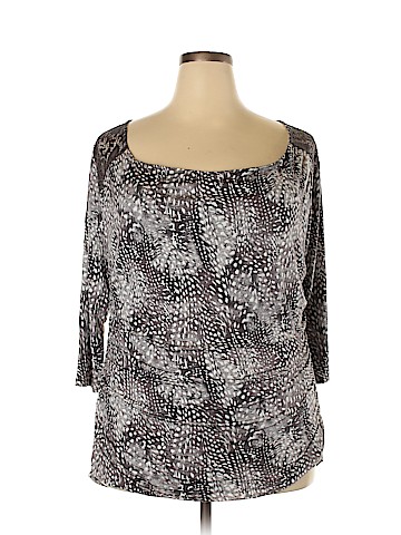 Maurices 3/4 Sleeve Top (view 1)